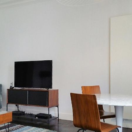 202095 - Charming Apartment For 6 People In The Heart Of Paris Exterior photo